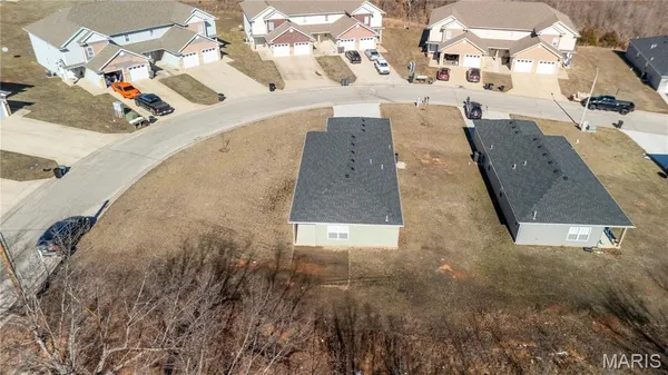 $265,900 | 105 Daniels Court, St. Robert, MO 65584