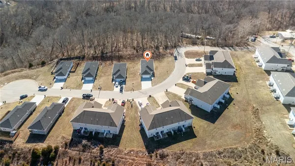 $265,900 | 105 Daniels Court, St. Robert, MO 65584