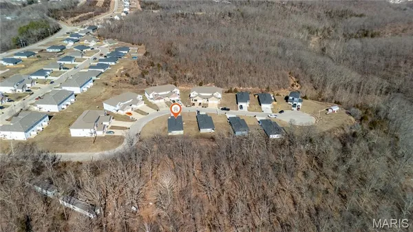 $265,900 | 105 Daniels Court, St. Robert, MO 65584