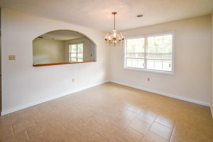 4361 Logansport Road Morgantown, KY 42261 - Photo 8 of 31 Gallery Image 8