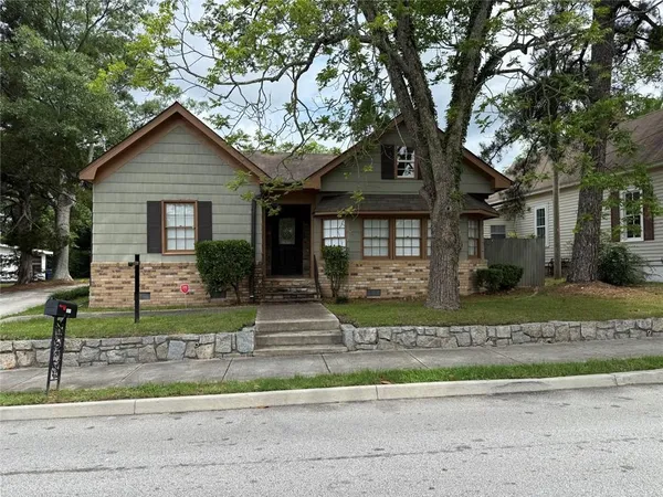 $1,400 | 1011 Peek Street Northwest, Conyers, GA 30012