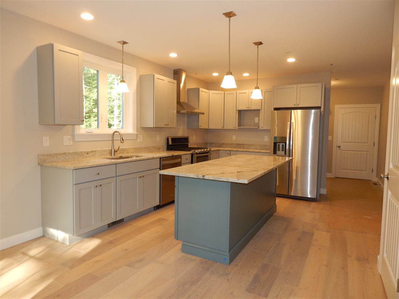 29 Kelsey Road, Unit 48 Lee, NH 03861 - Photo 4 of 36