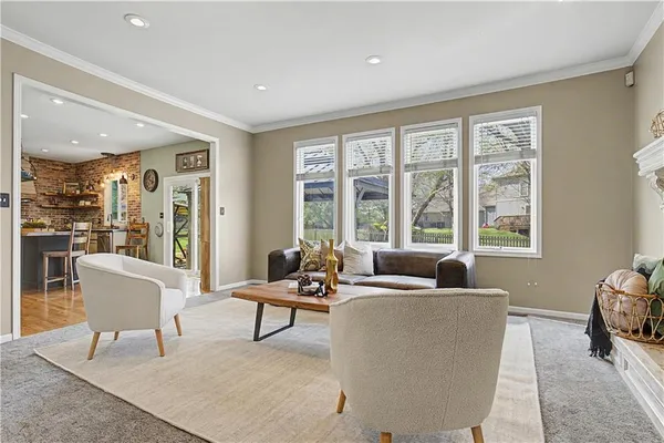$470,000 | 704 Southwest Trailpark Court, Lee's Summit, MO 64081