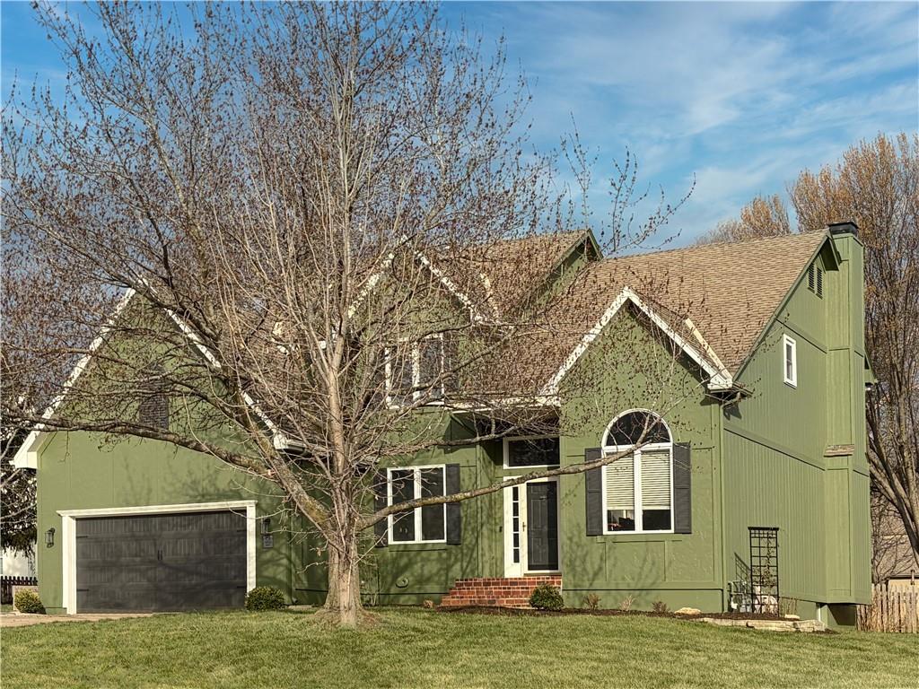 704 Southwest Trailpark Court Lee's Summit, MO 64081 - Photo 2 of 44