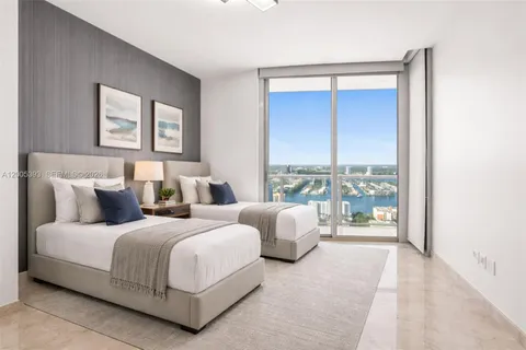 $3,350,000 | 17001 Collins Avenue, Unit 4208, Sunny Isles Beach, FL 33160