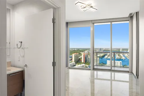 $3,350,000 | 17001 Collins Avenue, Unit 4208, Sunny Isles Beach, FL 33160