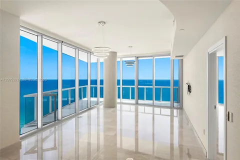 $3,350,000 | 17001 Collins Avenue, Unit 4208, Sunny Isles Beach, FL 33160