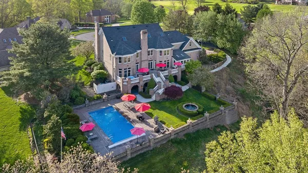 $2,250,000 | 5005 Old Orchard Lane, Gibsonia, PA 15044