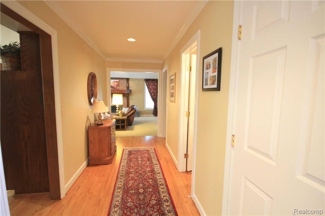 1266 Pebble Pointe Drive Rochester, MI 48307 - Photo 20 of 52 1266 063.JPG