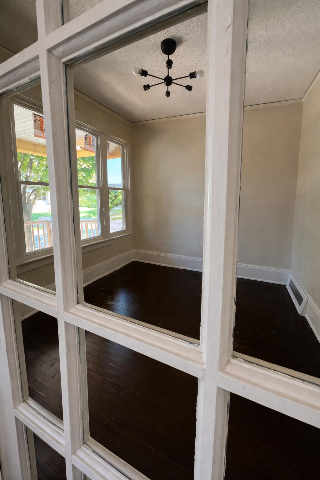3932 North 23rd Street Milwaukee, WI 53206 - Photo 10 of 17 ChatGPT Image Mar 18, 2026, 09_43_28 AM