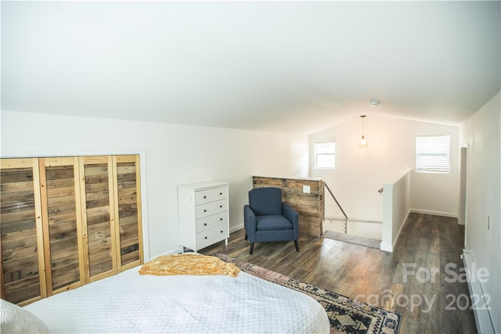 1408 North Rugby Road Hendersonville, NC 28791 - Photo 41 of 48 Gallery Image 41