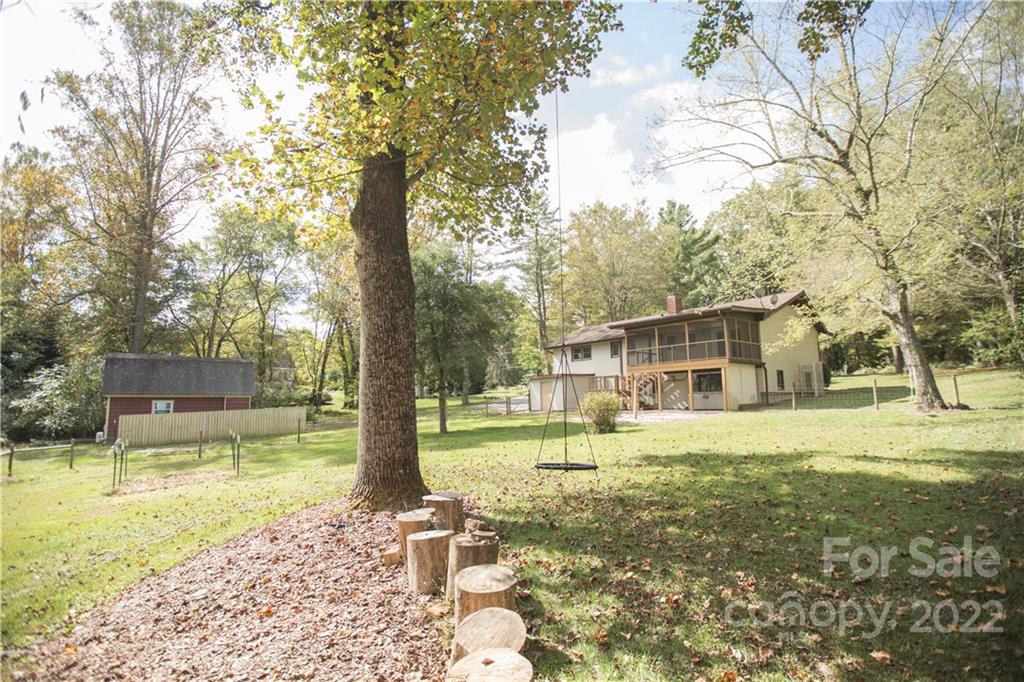 1408 North Rugby Road Hendersonville, NC 28791 - Photo 46 of 48 Gallery Image 46