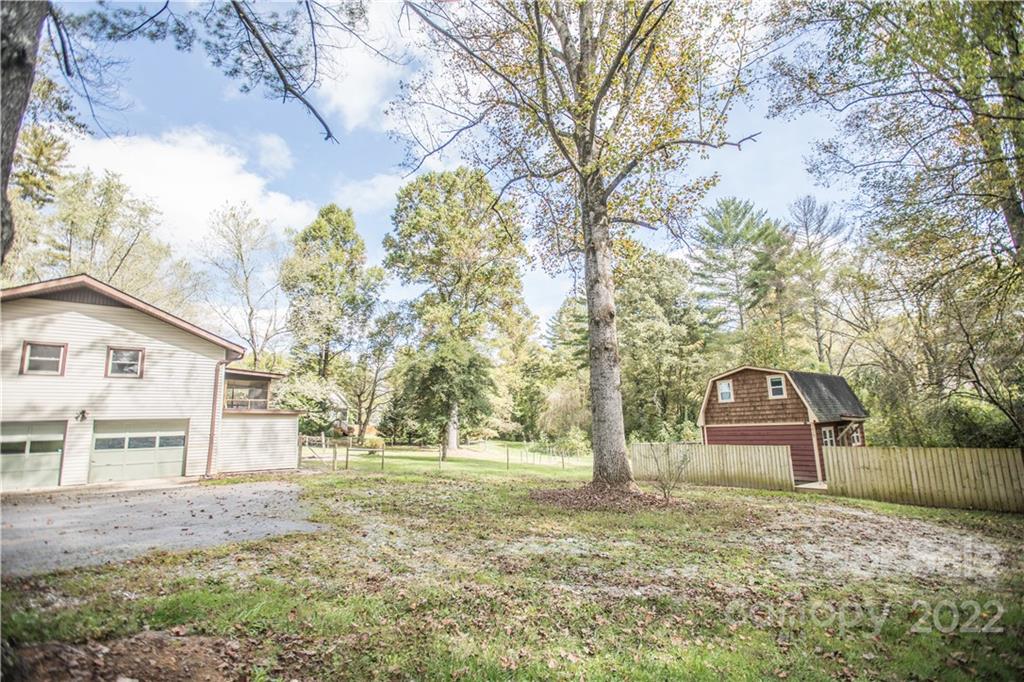 1408 North Rugby Road Hendersonville, NC 28791 - Photo 48 of 48 Gallery Image 48