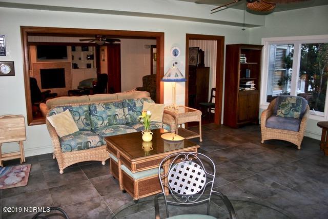 690 Lewis Road Southwest Hampstead, NC 28443 - Photo 13 of 50 12