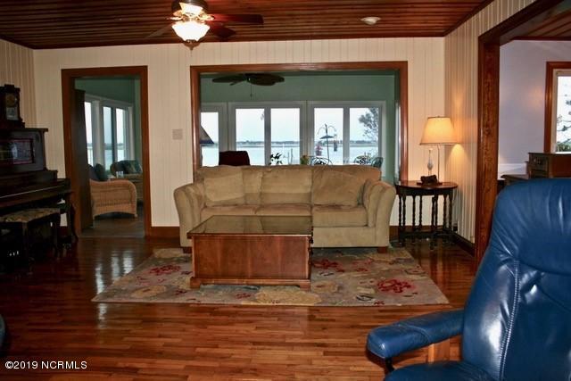 690 Lewis Road Southwest Hampstead, NC 28443 - Photo 21 of 50 20