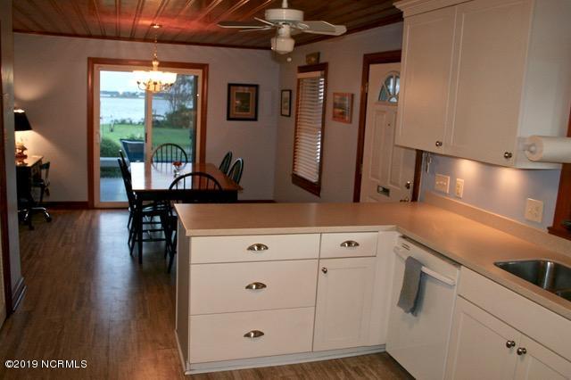 690 Lewis Road Southwest Hampstead, NC 28443 - Photo 29 of 50 28