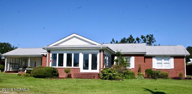 690 Lewis Road Southwest Hampstead, NC 28443 - Photo 4 of 50 3