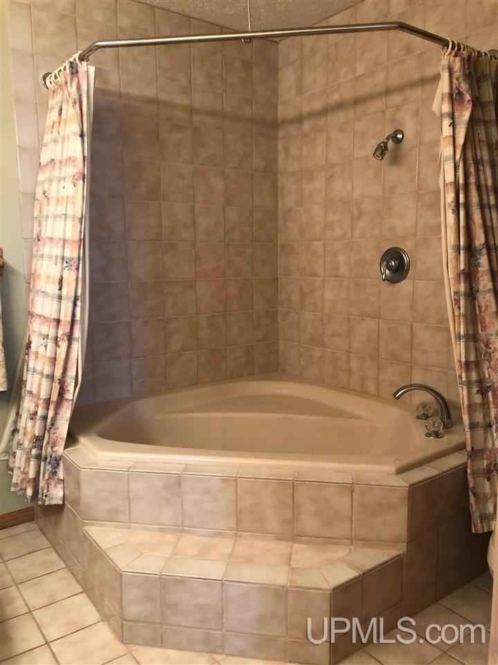 754 N West Gulliver Lake Road Gulliver, MI 49840 - Photo 15 of 22
