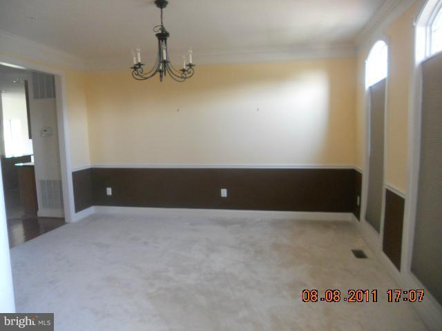 3600 Kidder Road Clinton, MD 20735 - Photo 17 of 19 Dining Room