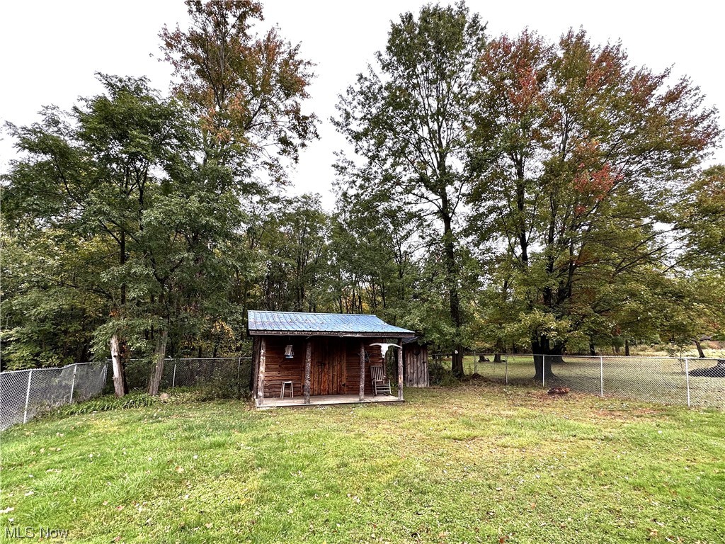 2352 Salt Springs Road Warren, OH 44481 - Photo 14 of 14 Gallery Image 14