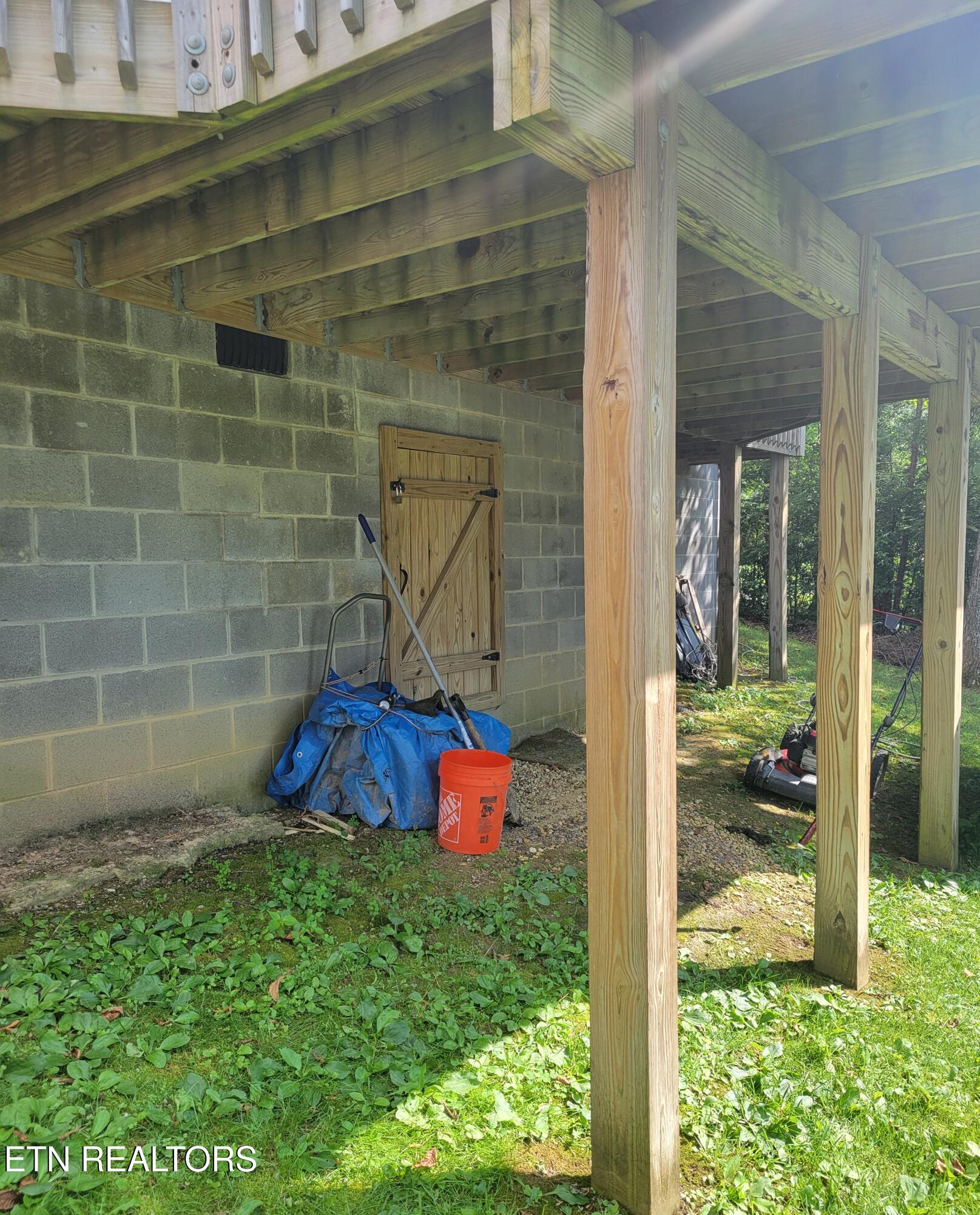 576 Siever Road Crossville, TN 38572 - Photo 12 of 28 20250708_160421