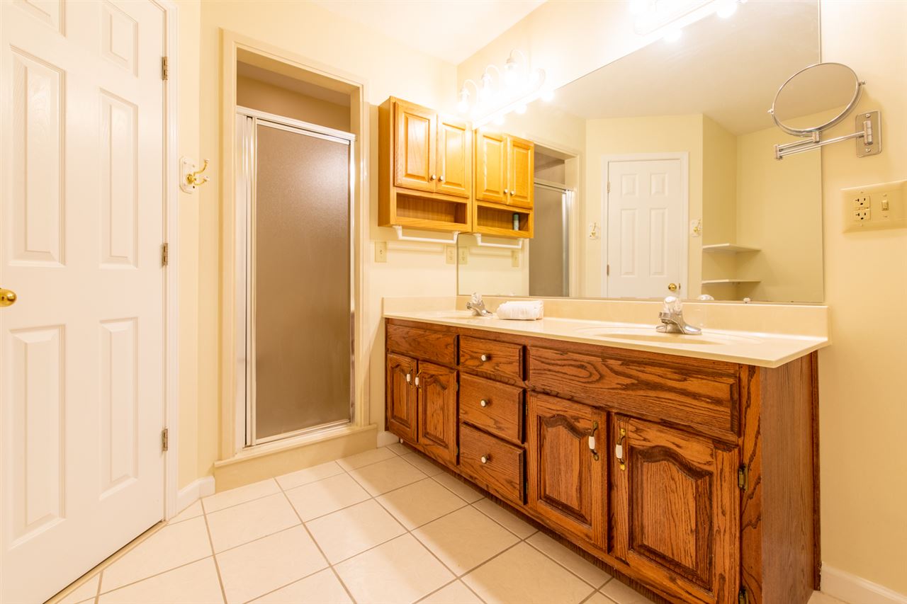 414 Simmons Road Munford, TN 38058 - Photo 13 of 24 Double Sink Vanity With Beautiful Oak Cabinetry.