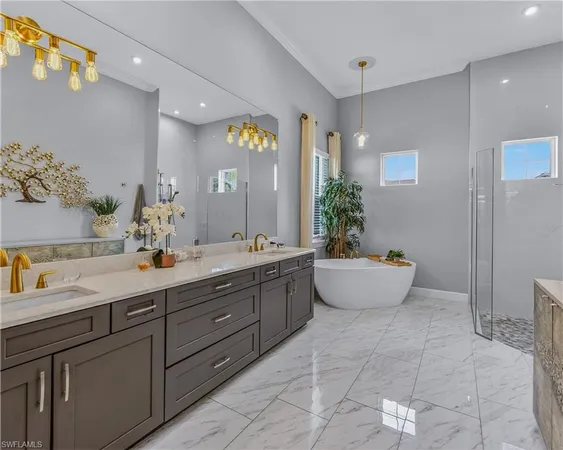 $2,690,000 | 15563 Montello Lane, Naples, FL 34114