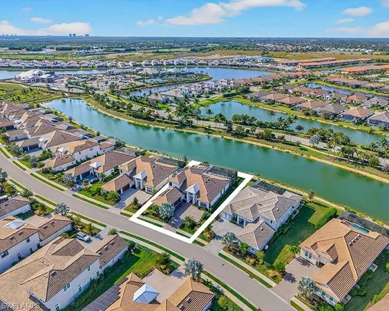 $2,690,000 | 15563 Montello Lane, Naples, FL 34114