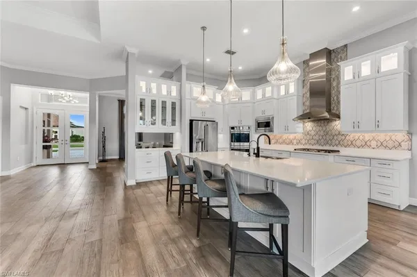 $2,690,000 | 15563 Montello Lane, Naples, FL 34114