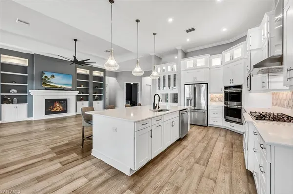 $2,690,000 | 15563 Montello Lane, Naples, FL 34114