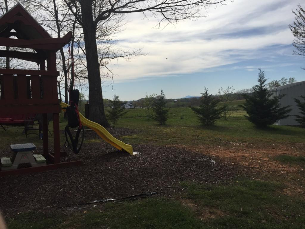 359 Herrell Subdivision Road Jonesville, VA 24263 - Photo 8 of 12 Photo 8