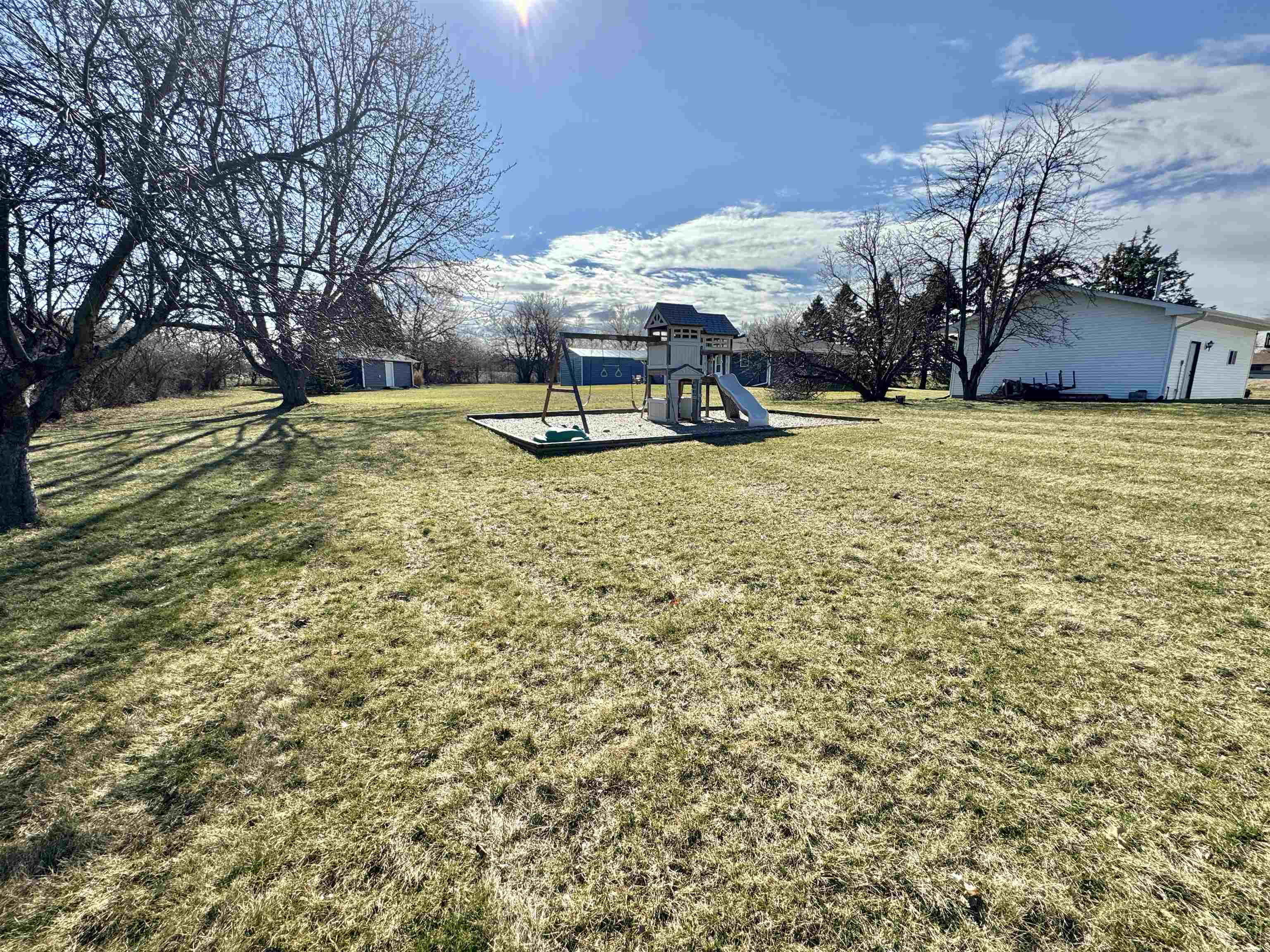 6694 Belvidere Road Roscoe, IL 61073 - Photo 9 of 32 a view of outdoor space with deck