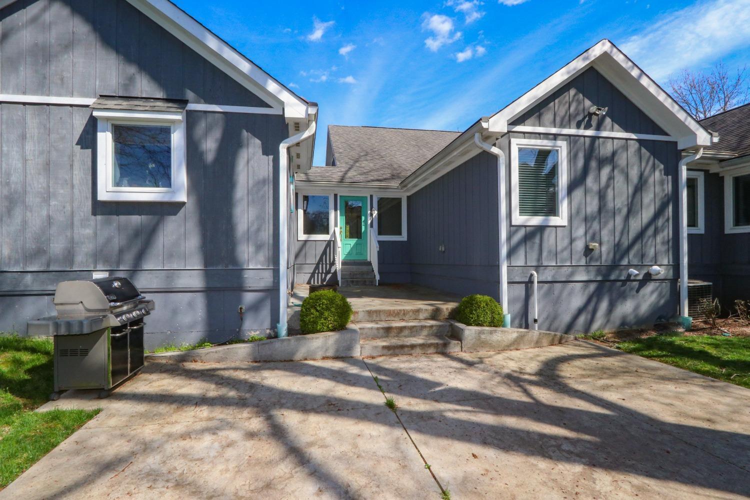 8245 Shawnee Run Road Cincinnati, OH 45243 - Photo 6 of 11