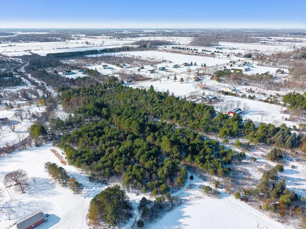 $120,000 | 8110 Calkins Road, Flint, MI 48532