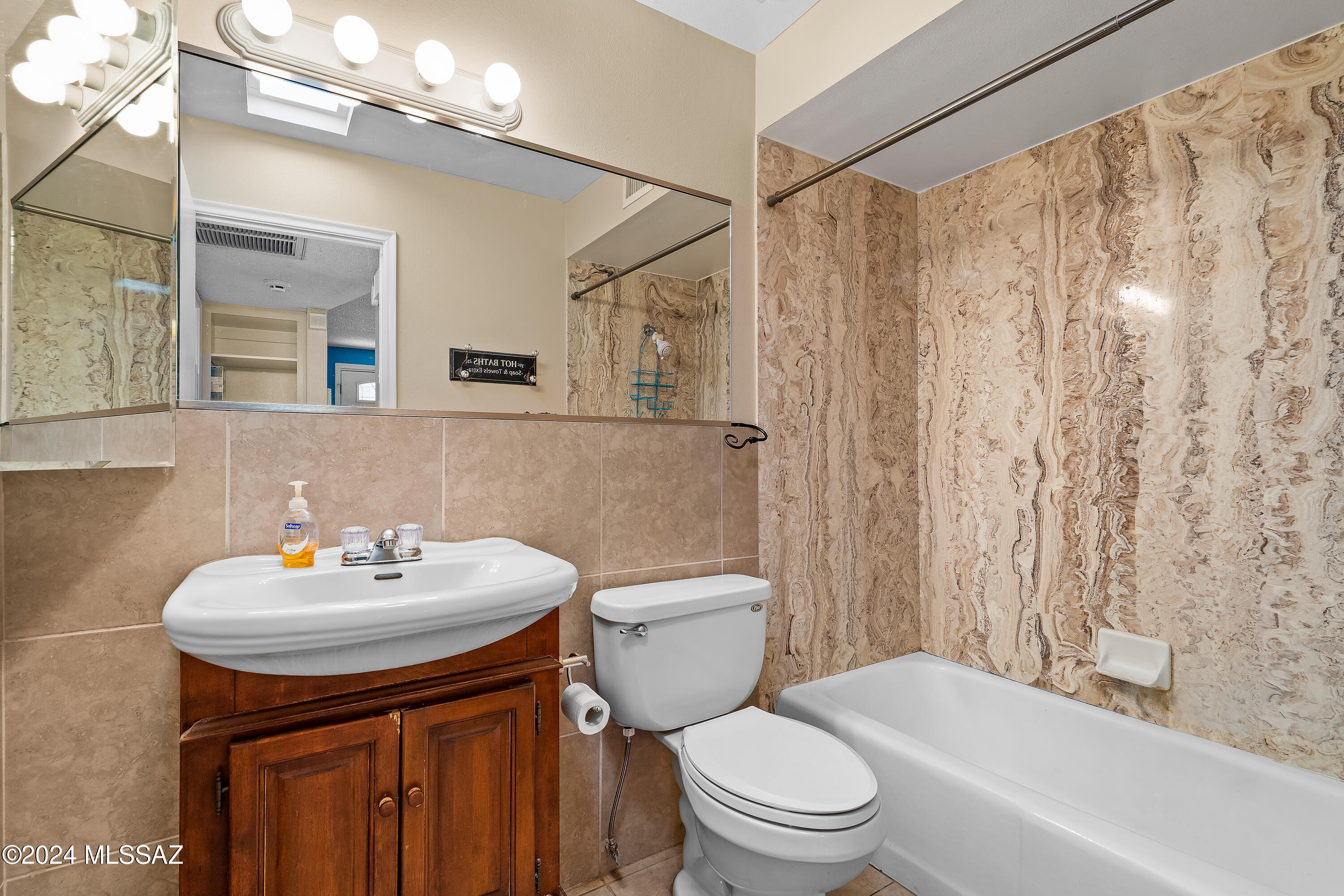 11 East Pastime Road Tucson, AZ 85705 - Photo 18 of 25