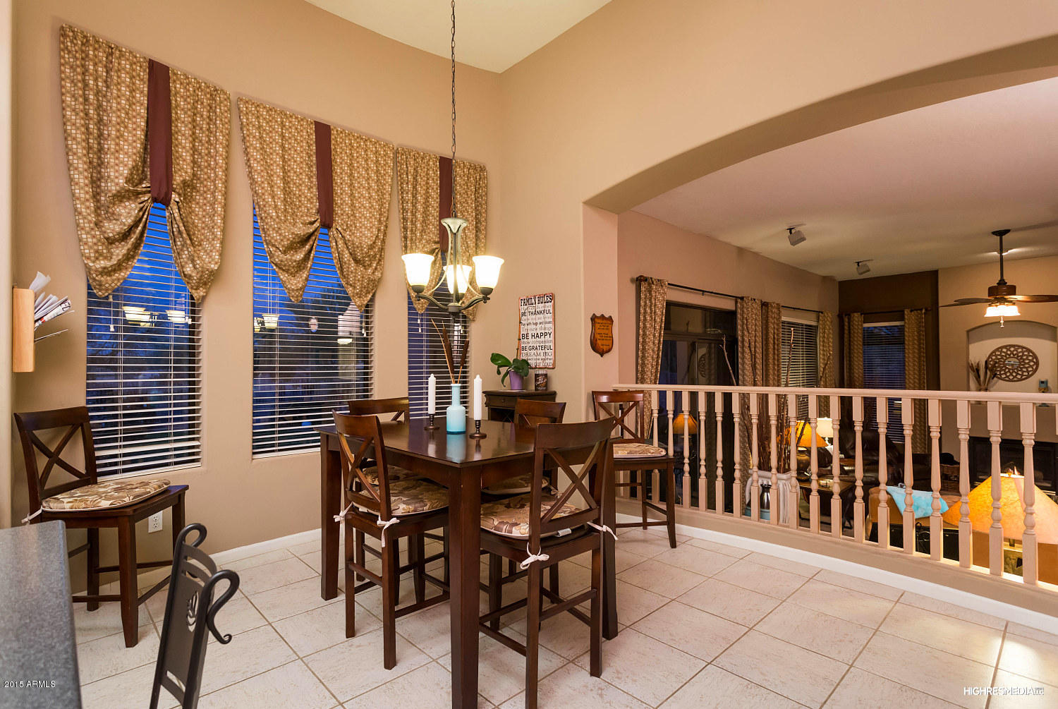 5228 East Hashknife Road Phoenix, AZ 85054 - Photo 8 of 26 HRM8867_web