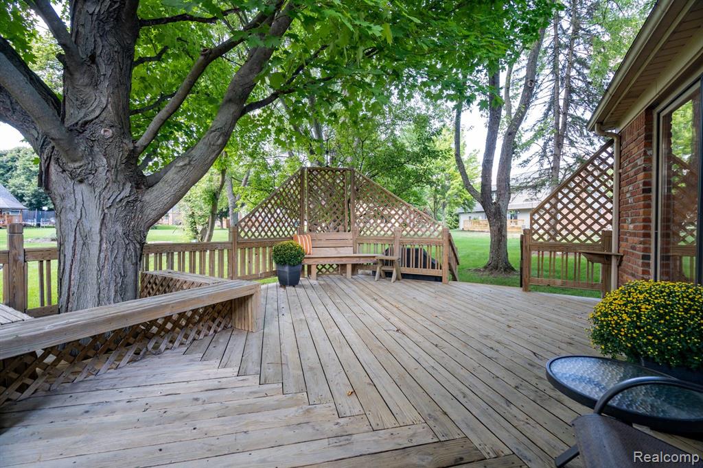 1415 Royal Crescent Street Rochester Hills, MI 48306 - Photo 26 of 28