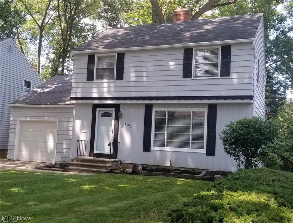 4303 Elmwood Road Cleveland, OH 44121 - Photo 2 of 35