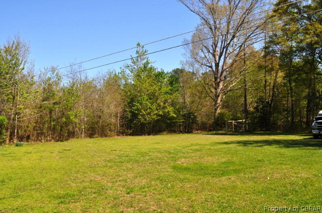 7921 Willis Road Gloucester, VA 23061 - Photo 8 of 10 Gallery Image 8