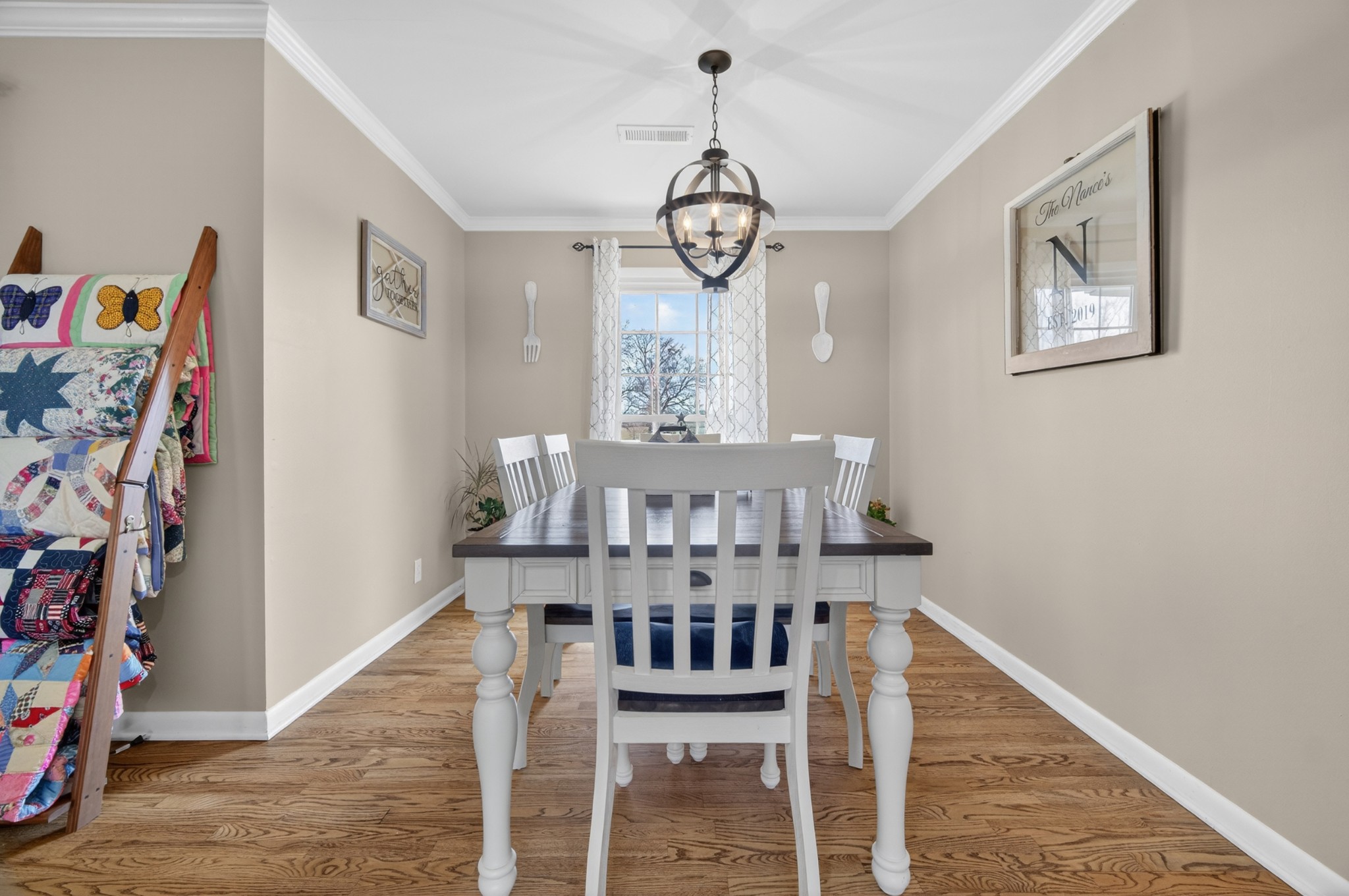 5 Camper Creek Road Fayetteville, TN 37334 - Photo 23 of 51 a view of a dining room with furniture