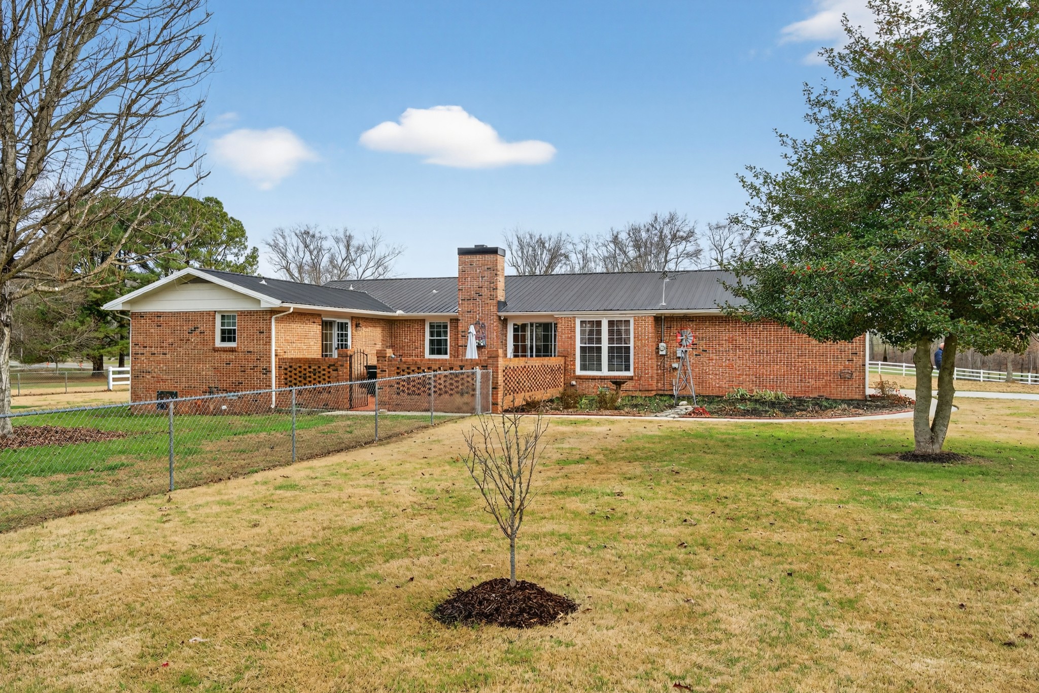 5 Camper Creek Road Fayetteville, TN 37334 - Photo 43 of 51 a front view of a house with a yard