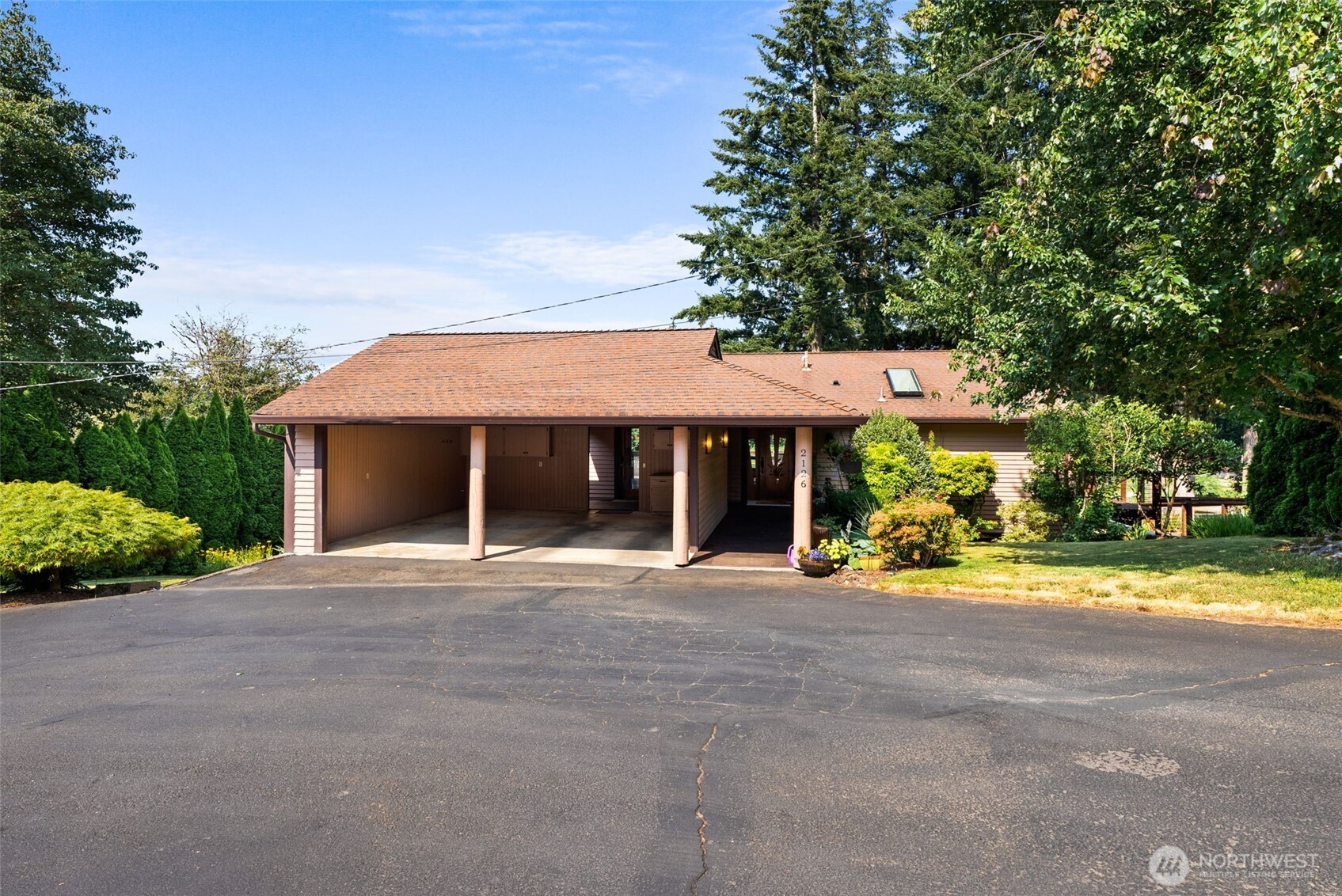 2126 Log Cabin Road Southeast Olympia, WA 98501 - Photo 36 of 40 Gallery Image 36
