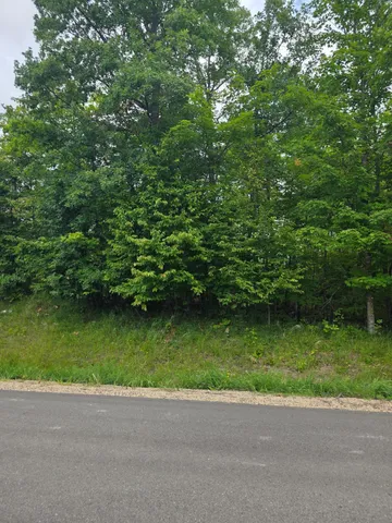 $200,000 | Ten Anjonabe Court Southeast, Bemidji, MN 56601