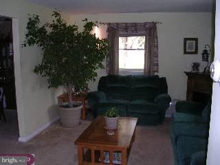 255 Stony Run Road Spring City, PA 19475 - Photo 4 of 6