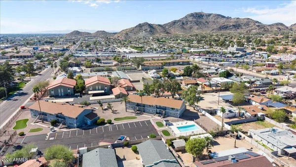 $999 | 1346 East Mountain View Road, Unit 209, Phoenix, AZ 85020
