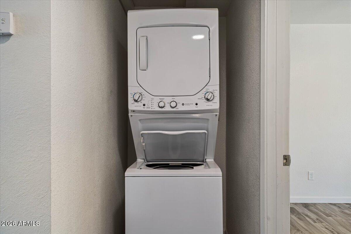 1346 East Mountain View Road, Unit 209 Phoenix, AZ 85020 - Photo 22 of 31 a view of washer and dryer