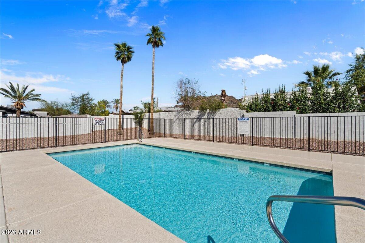 1346 East Mountain View Road, Unit 209 Phoenix, AZ 85020 - Photo 28 of 31 a view of a backyard