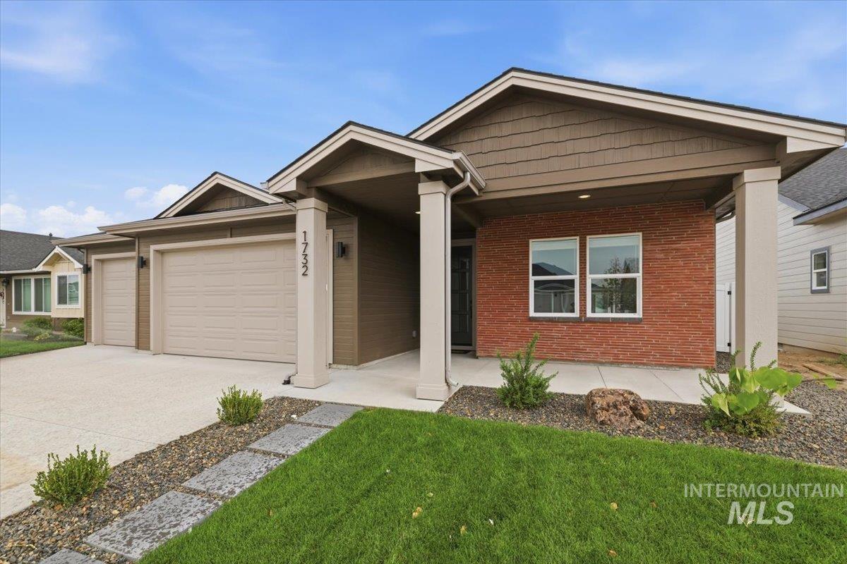 1732 Haystack Road Emmett, ID 83617 - Photo 2 of 34 Gallery Image 2