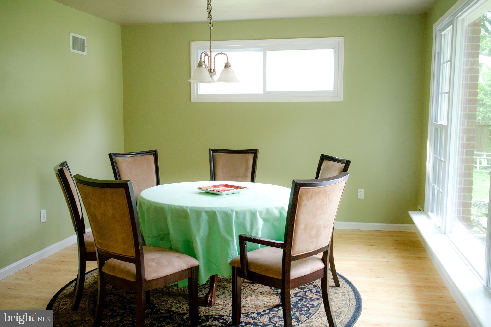 13201 Bluhill Road Silver Spring, MD 20906 - Photo 13 of 23 Dining Room