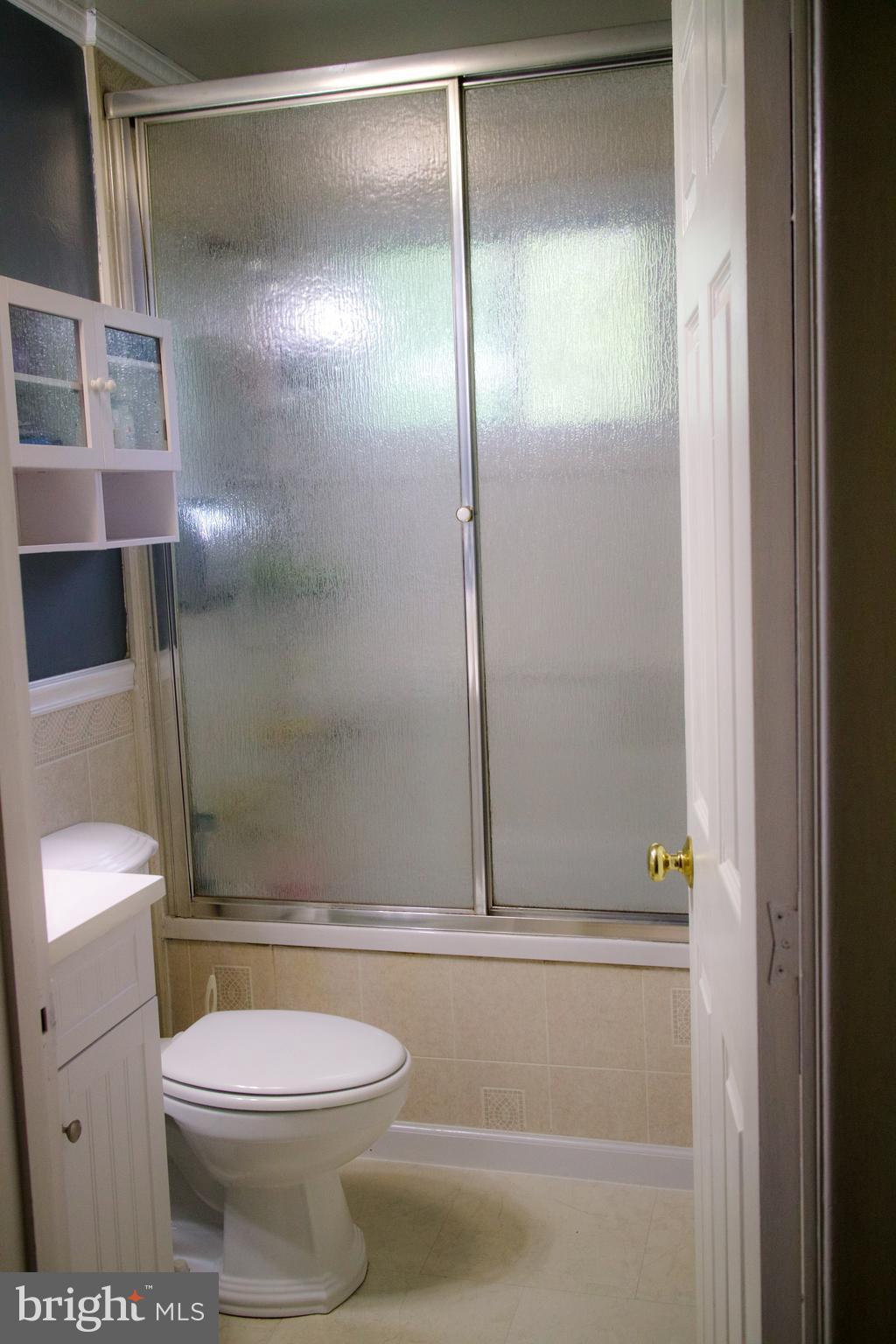 13201 Bluhill Road Silver Spring, MD 20906 - Photo 18 of 23 Upper 1 Bathroom
